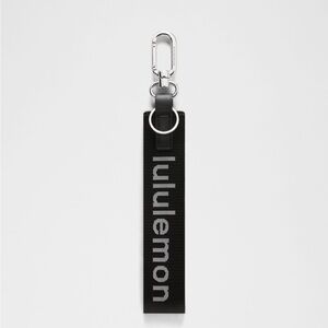 lululemon athletica Never Lost Keychain, black/white/silver, New with tags